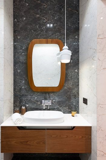 wall décor, wall mirror, black mirror Canada, mirror Canada, bathroom mirror Canada, unique mirror, irregular wall mirror, decorative wall mirror, wavy mirror, shaped mirror, asymmetrical mirror, unique fashionable mirror, curve mirror